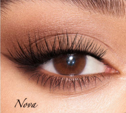 Nova - Press On Lashes image 1